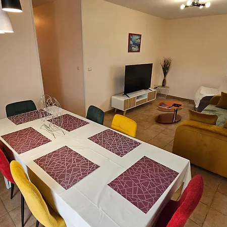 Maison De Plain-pied Jardin Calme - 6 Pers. - Fr-1-71-112 *